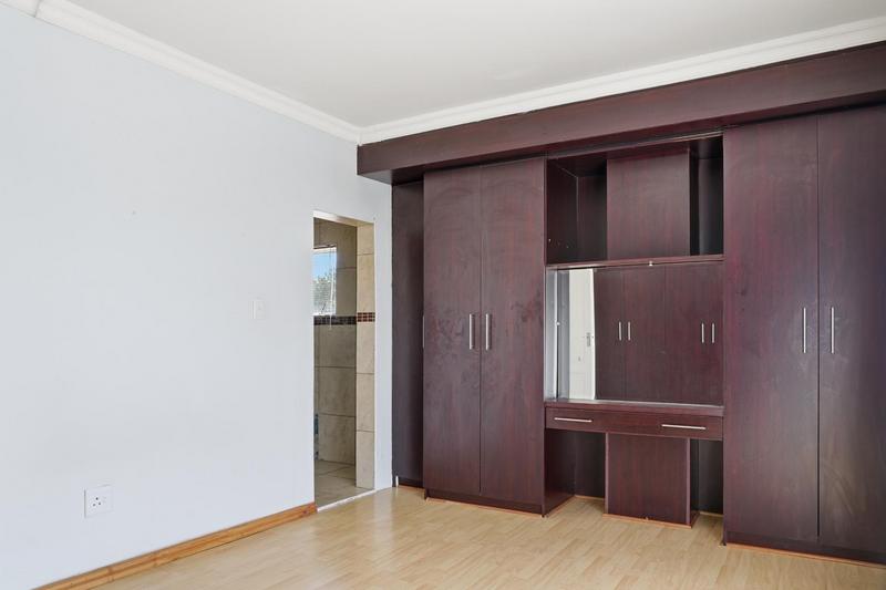 7 Bedroom Property for Sale in Northpine Western Cape